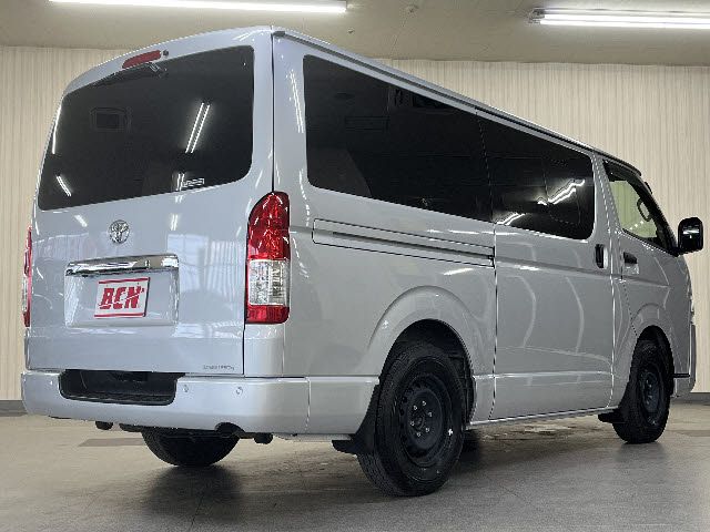 TOYOTA HIACE van 2WD 2023
