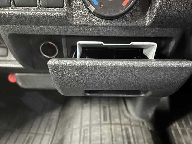 TOYOTA HIACE van 2WD 2023