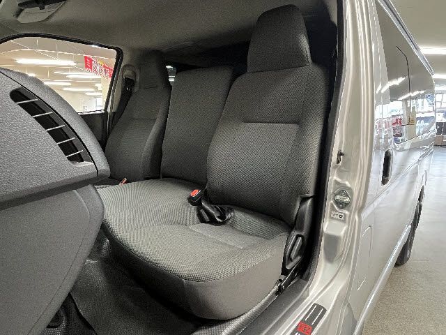 TOYOTA HIACE van 2WD 2023