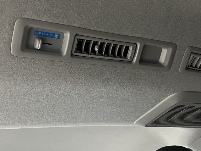 TOYOTA HIACE van 2WD 2023