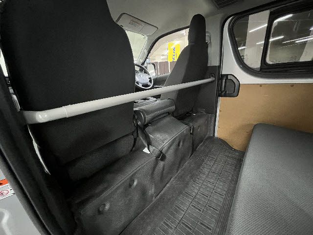 TOYOTA HIACE van 2WD 2023