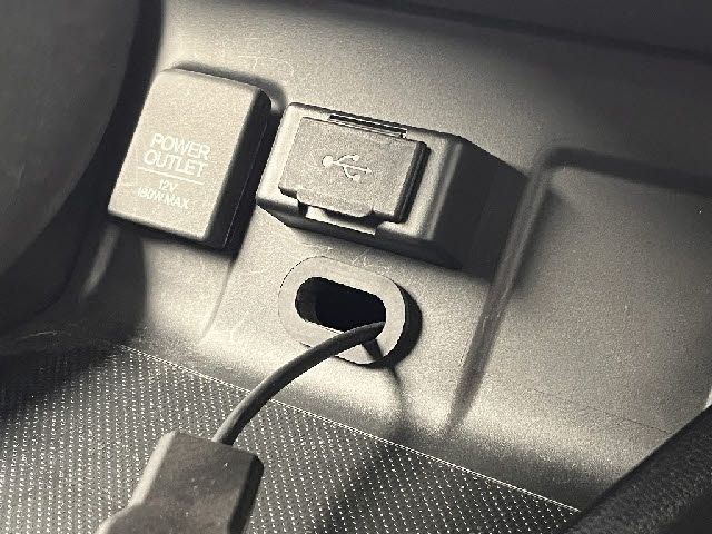 HONDA SHUTTLE HYBRID 2015