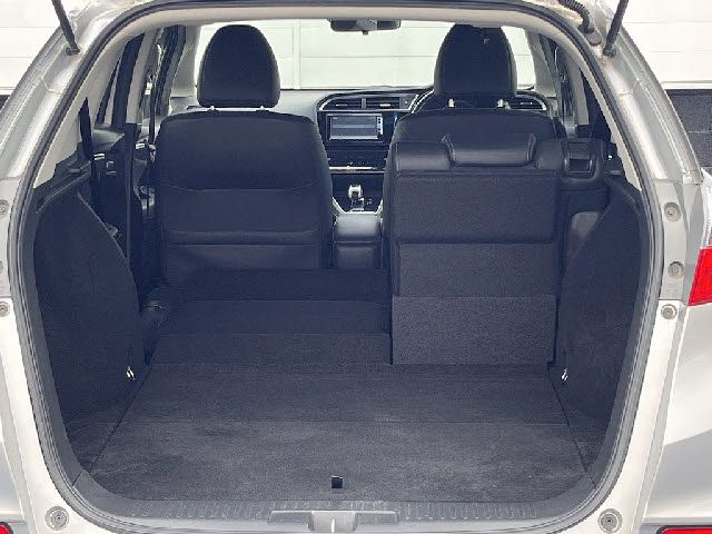 HONDA SHUTTLE HYBRID 2015