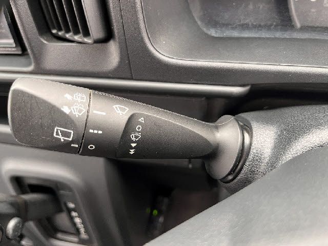 TOYOTA PIXIS van 2020