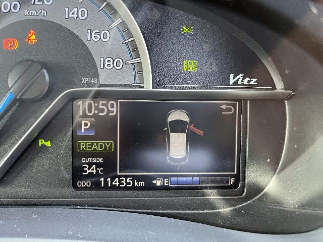 TOYOTA VITZ HYBRID 2019