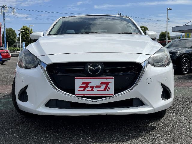 MAZDA DEMIO 2018