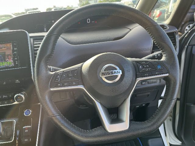 NISSAN SERENA  WG 2021