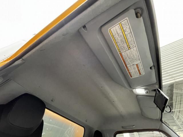 MITSUBISHI CANTER 2018