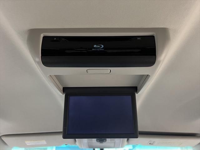 TOYOTA VELLFIRE  HYBRID 4WD 2012