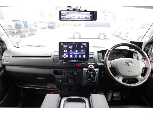 TOYOTA HIACE van 1.25t 2WD 2016