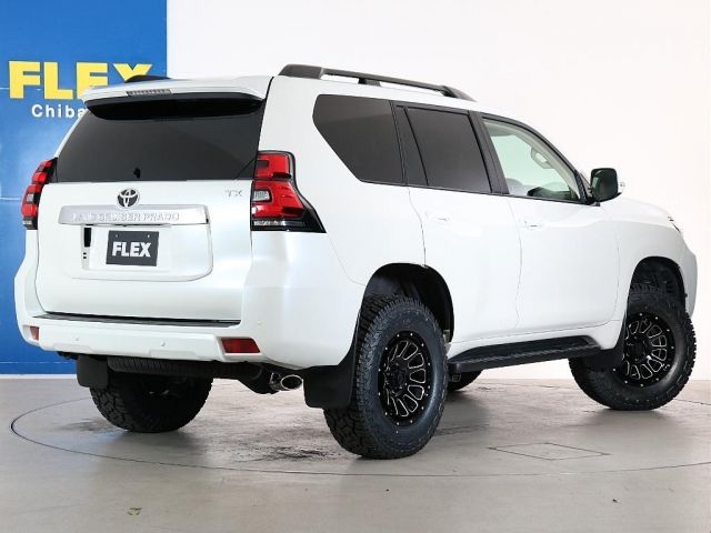 TOYOTA LANDCRUISER PRADO 2023