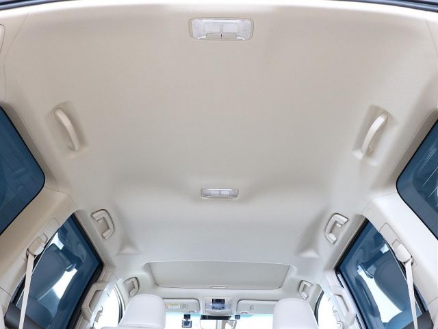 TOYOTA LANDCRUISER PRADO 2023