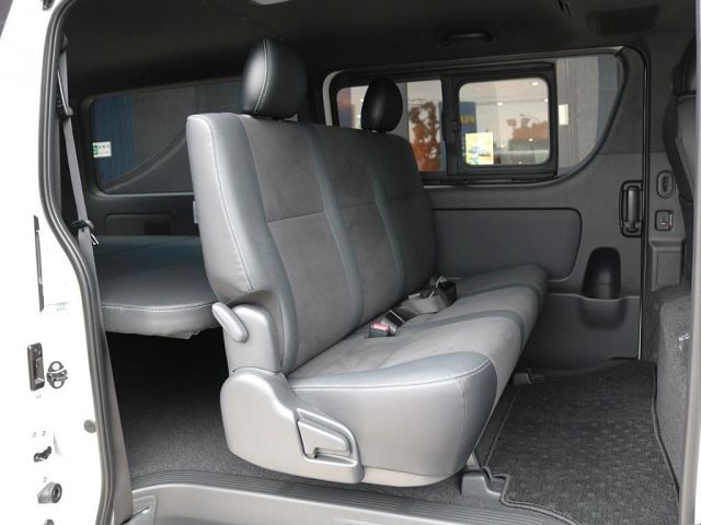 TOYOTA HIACE van 2WD 2025