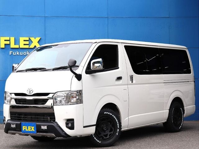 TOYOTA HIACE van 2WD 2022