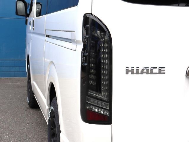 TOYOTA HIACE van 2WD 2022