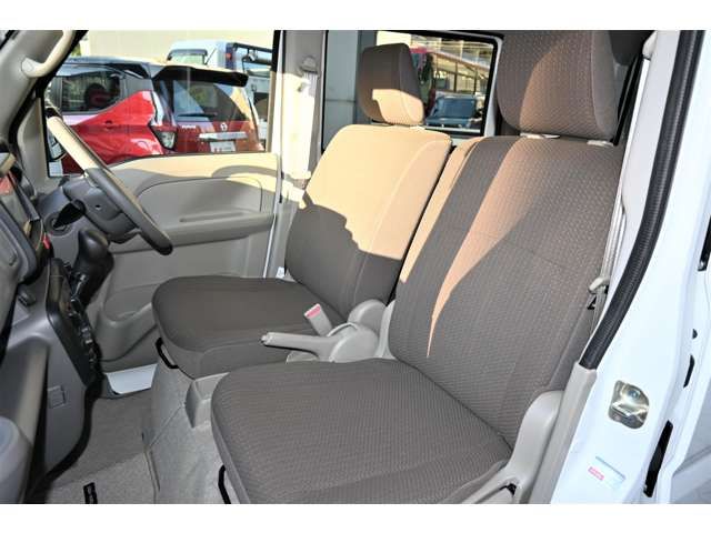 MITSUBISHI MINICAB van 2024