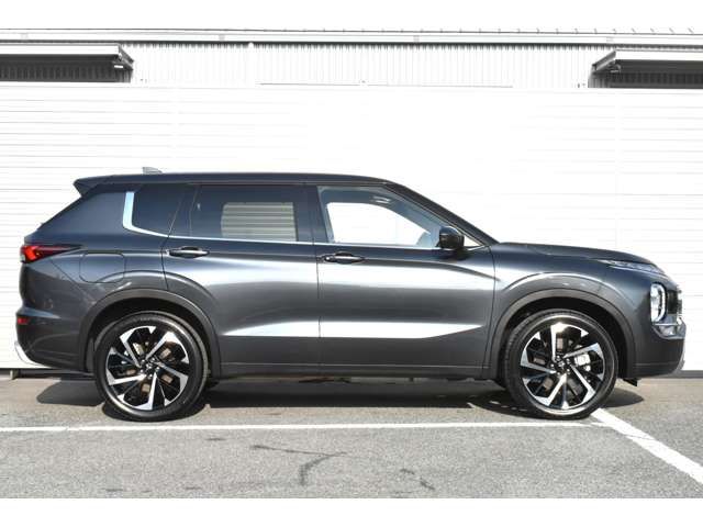 MITSUBISHI OUTLANDER PHEV 2024