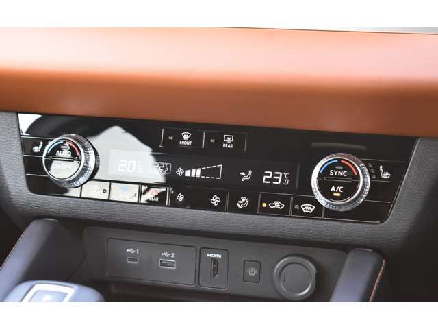 MITSUBISHI OUTLANDER PHEV 2024