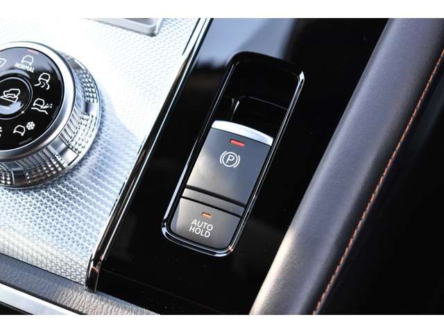 MITSUBISHI OUTLANDER PHEV 2024