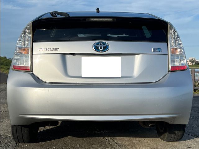 TOYOTA PRIUS 2010