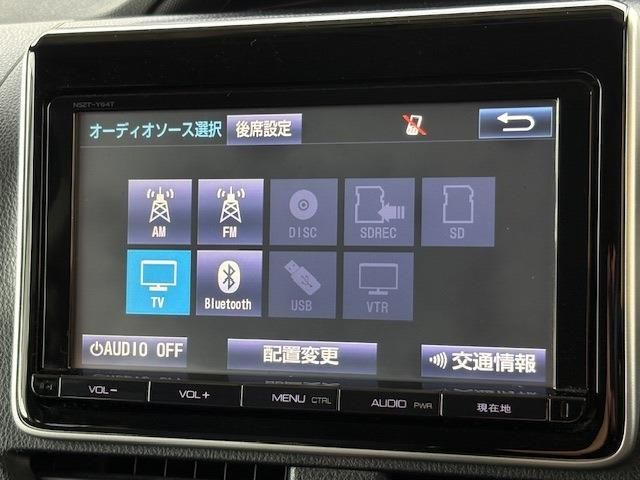 TOYOTA NOAH 2015