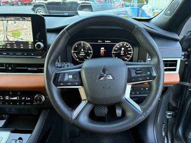 MITSUBISHI OUTLANDER PHEV 2022