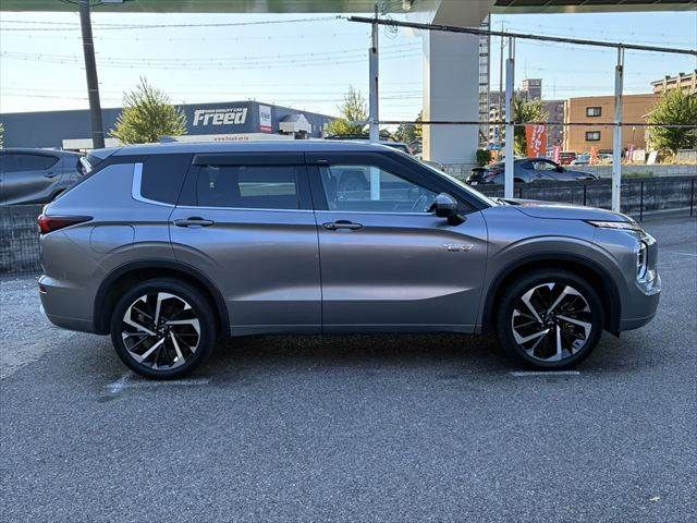 MITSUBISHI OUTLANDER PHEV 2022