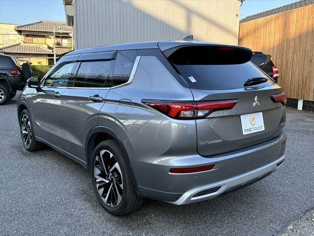 MITSUBISHI OUTLANDER PHEV 2022