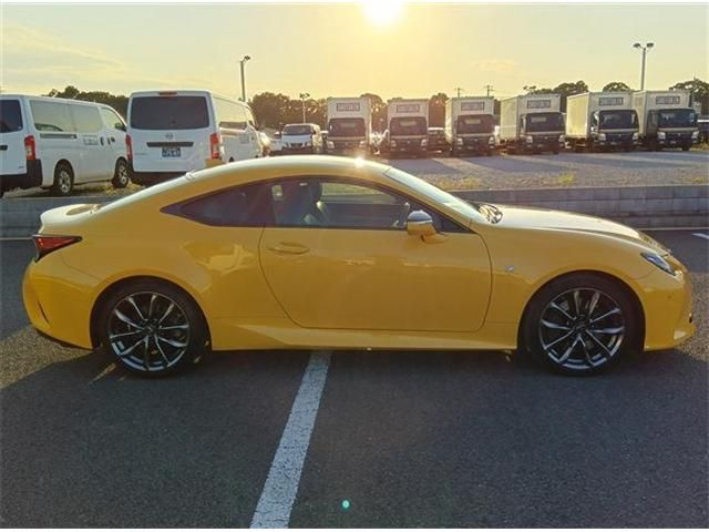 TOYOTA LEXUS RC300 2019