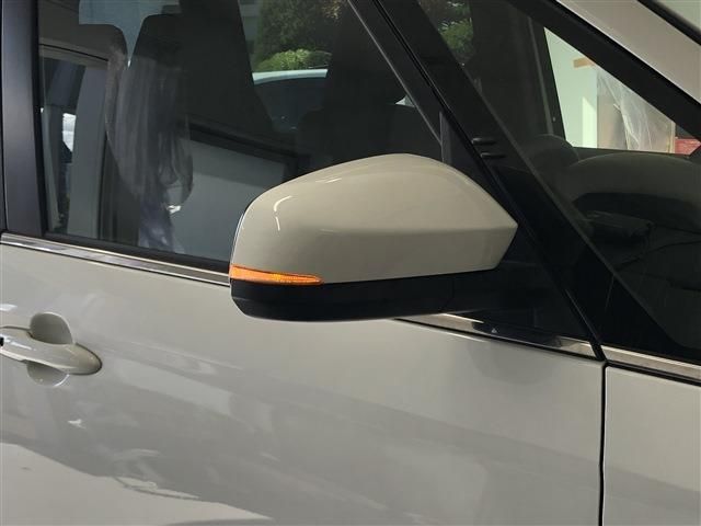 TOYOTA VOXY 4WD 2024