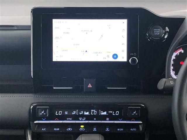 TOYOTA VOXY 4WD 2024