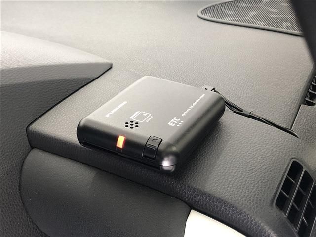 TOYOTA VOXY 4WD 2024