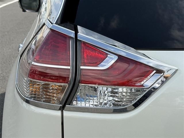 NISSAN X-TRAIL 4WD 2016