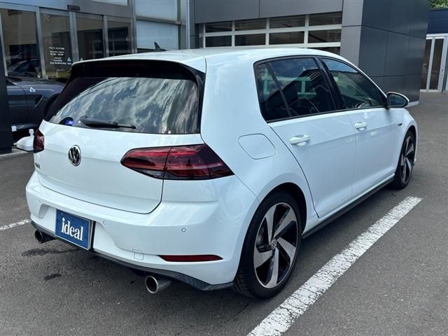 VOLKSWAGEN VOLKSWAGEN GOLF GTI 2017