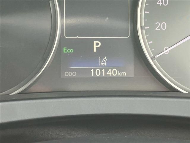 TOYOTA LEXUS IS300h 2023