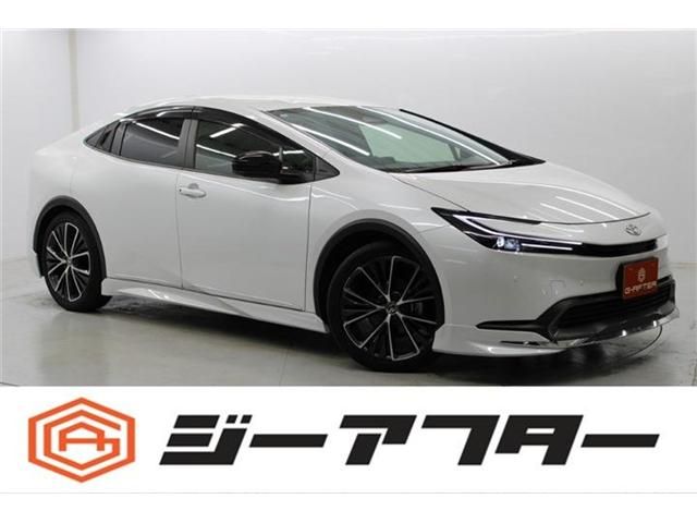 TOYOTA PRIUS 2024