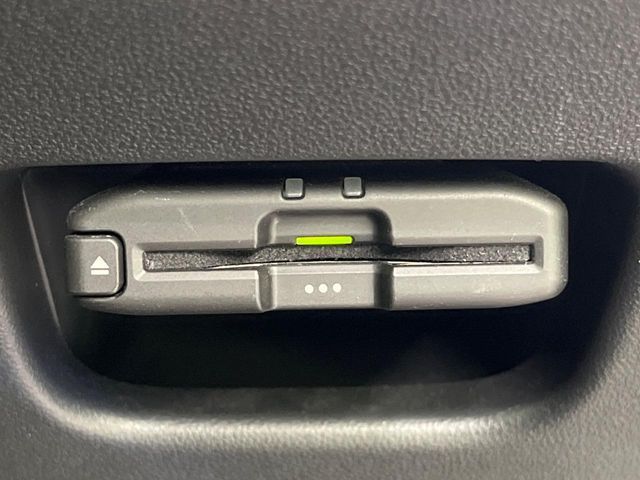 DAIHATSU MOVE CUSTOM 2018