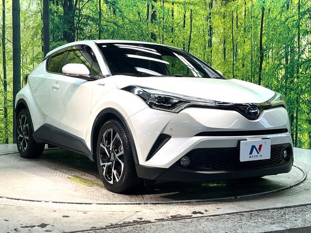 TOYOTA C-HR 2017