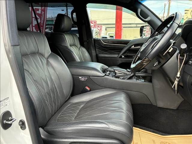 TOYOTA LEXUS LX570 AWD 2019