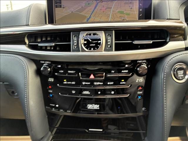 TOYOTA LEXUS LX570 AWD 2019