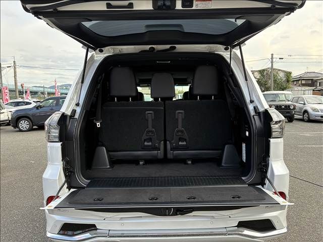 TOYOTA LEXUS LX570 AWD 2019