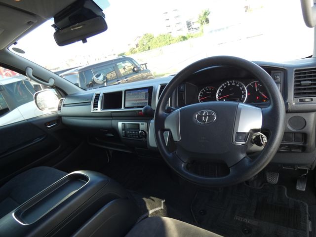 TOYOTA HIACE wagon 2019