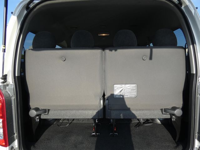 TOYOTA HIACE wagon 2019