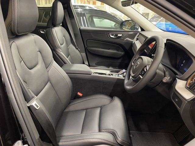 VOLVO VOLVO XC60 2024