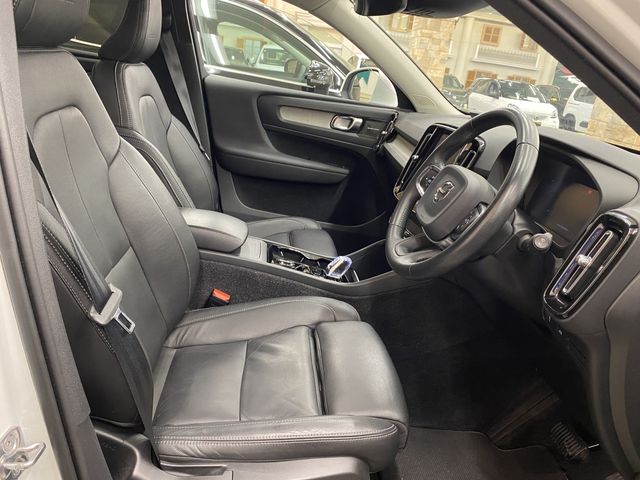 VOLVO VOLVO XC40 2020