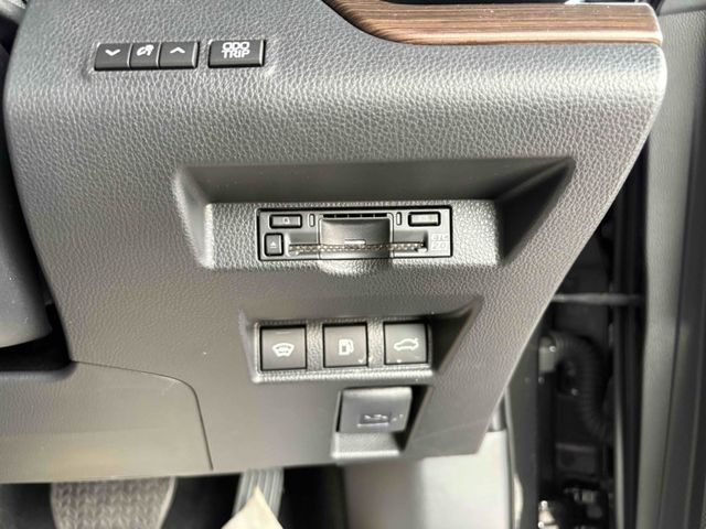 TOYOTA CROWN sedan hybrid 2023