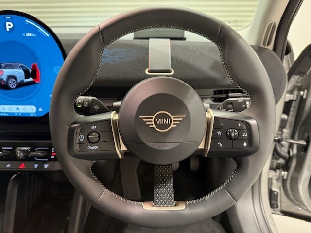 BMW MINI ACEMAN 2024