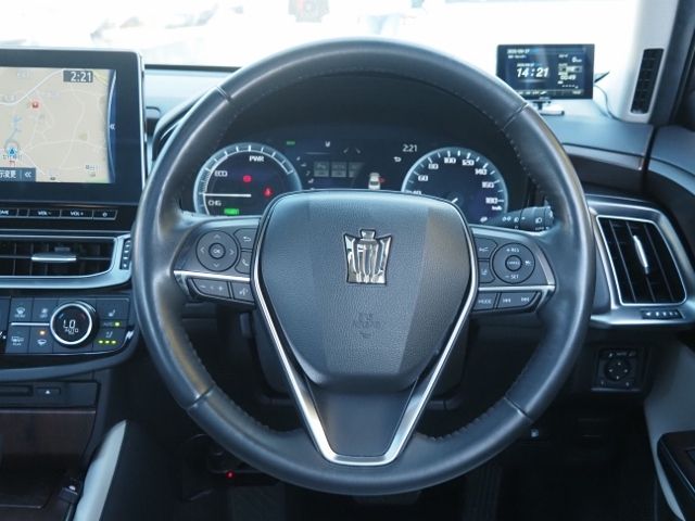 TOYOTA CROWN sedan hybrid 4WD 2021