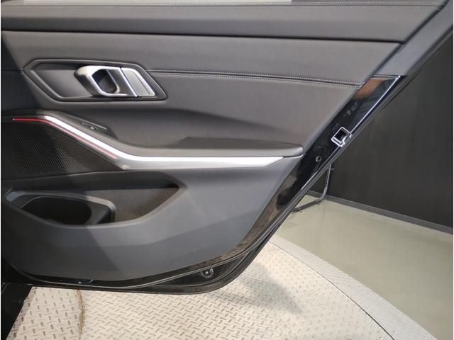 BMW BMW M3 sedan 2022