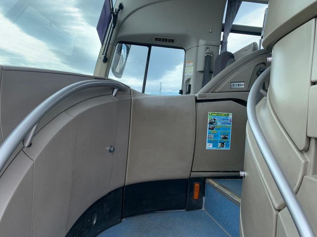 MITSUBISHI FUSOU AERO ACE 2008